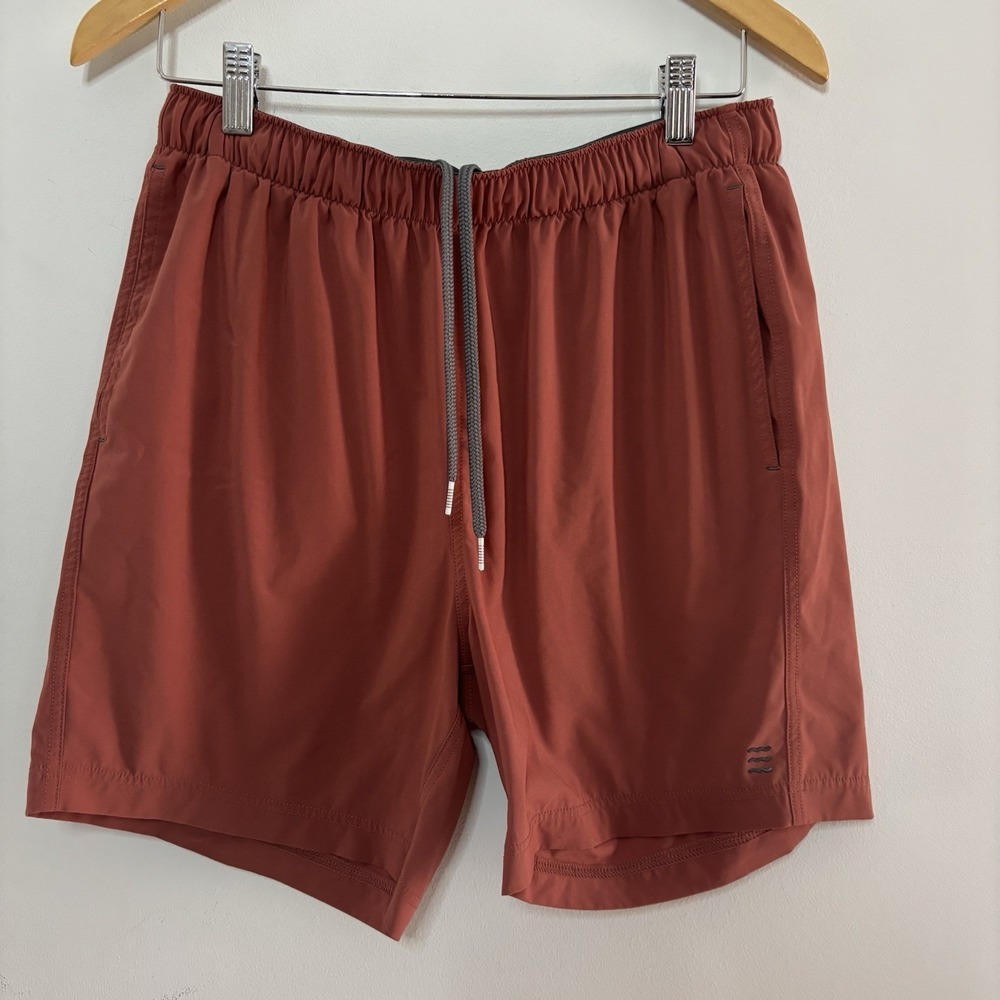 Free Fly Breeze Hybrid‎ Shorts Men's Medium Adobe Red Run Performance Active Gym